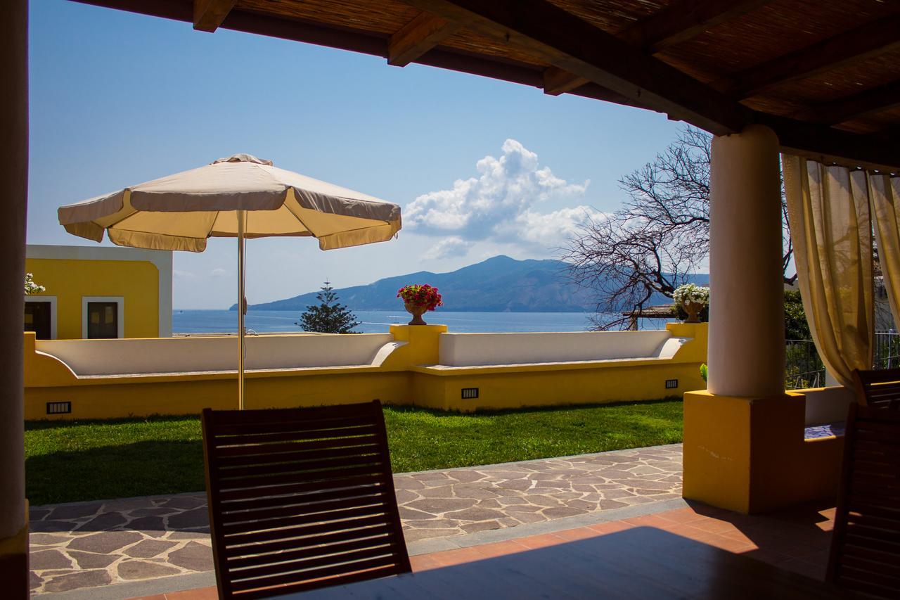 Hotel Arcangelo - Salina Санта Марина Салина Екстериор снимка