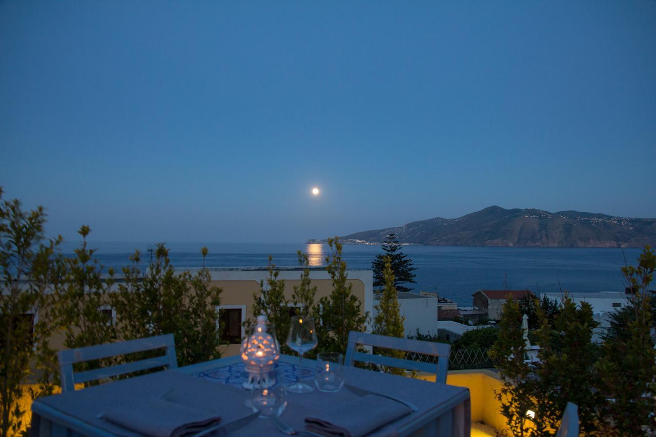 Hotel Arcangelo - Salina Санта Марина Салина Екстериор снимка